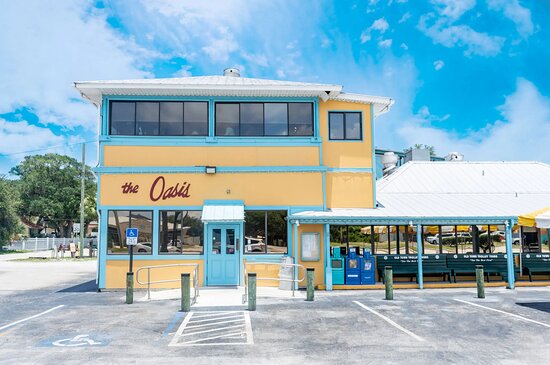 Family-Style Feasting: 10 Restaurants For Large Groups In St. Augustine